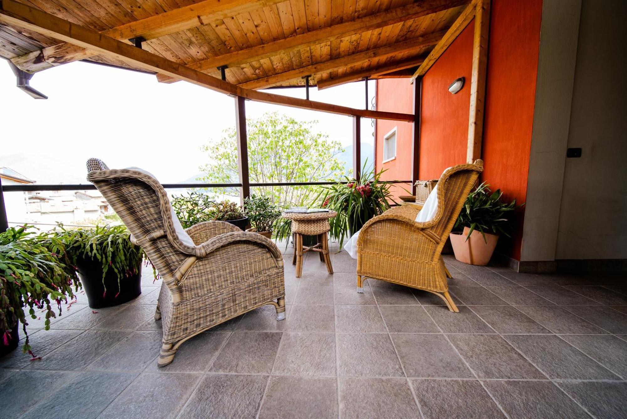 غْرافيدونا Bed And Breakfast Studios Alto Lago Di Como المظهر الخارجي الصورة