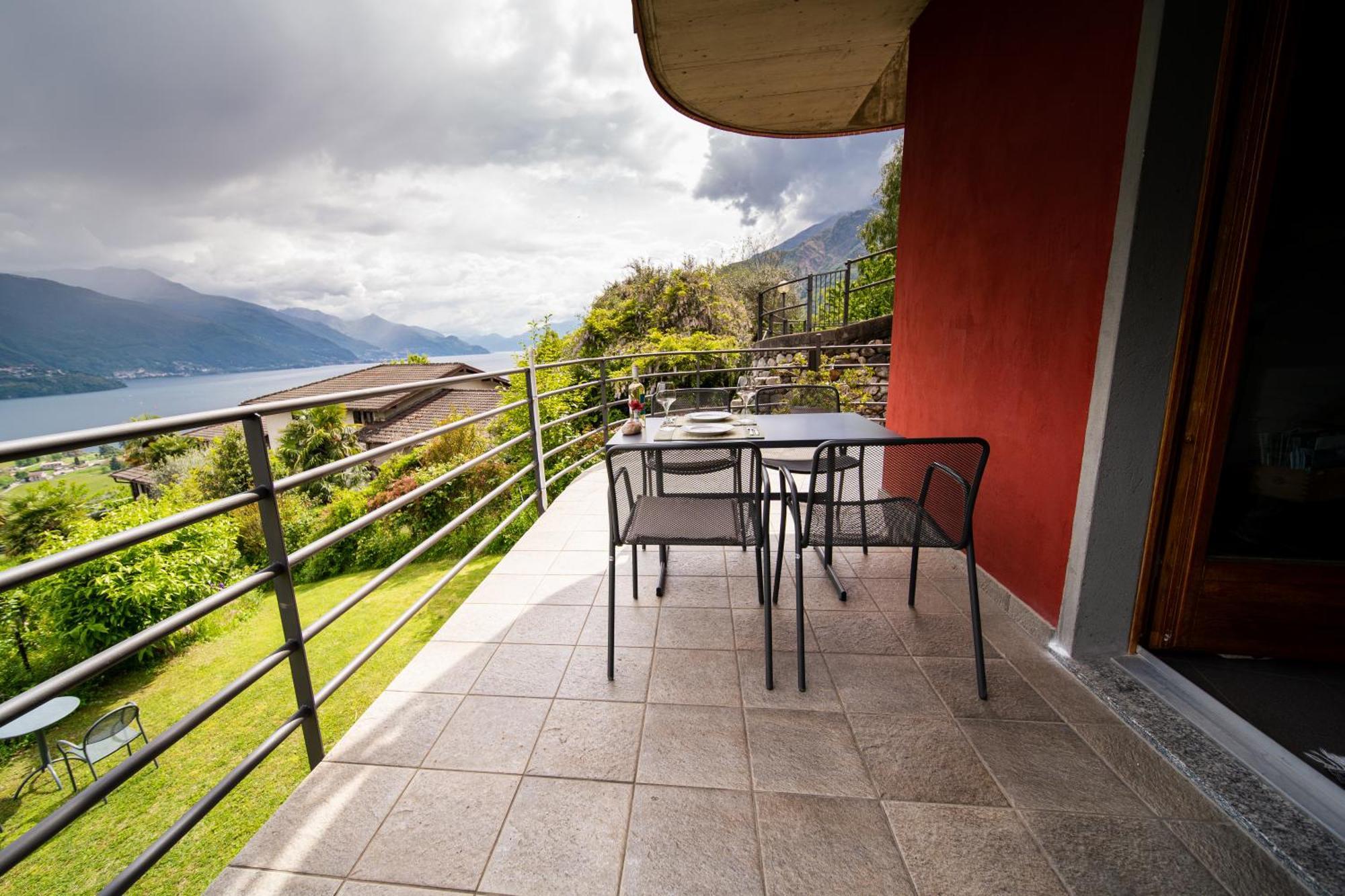 غْرافيدونا Bed And Breakfast Studios Alto Lago Di Como المظهر الخارجي الصورة
